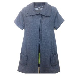 Alice + Olivia gray cape style jacket. Size small